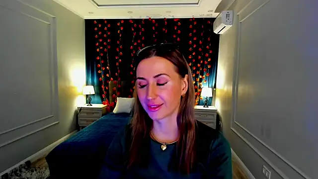 Snapshot of PassionGlow chatting on November 11, 2025, 3:39 am PassionGlow online show from November 11, 2025, 3:39 am