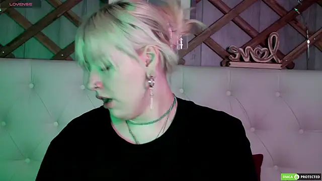Snapshot of RachelCart chatting on February 19, 2025, 3:39 am RachelCart online show from February 19, 2025, 3:39 am