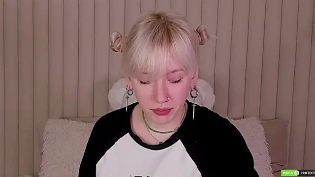 Snapshot of RachelCart chatting on September 10, 2025, 3:06 am RachelCart online show from September 10, 2025, 3:06 am