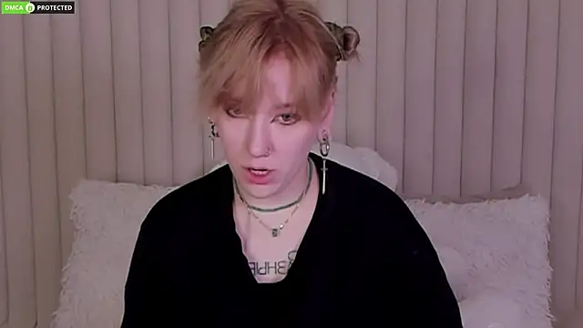 RachelCart online show from October 6, 2025, 3:04 am