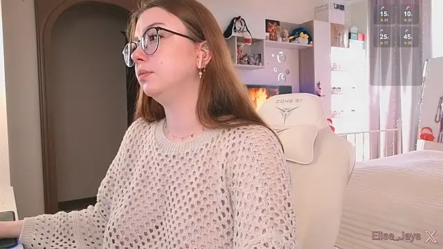 elisejays online show from October 3, 2025, 1:08 pm