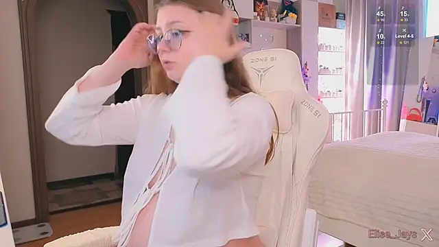 elisejays online show from November 1, 2025, 12:07 pm