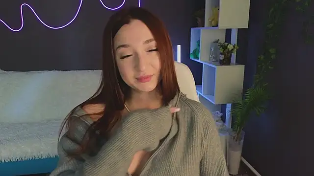 Snapshot of YasmineWest chatting on October 16, 2025, 7:31 am YasmineWest online show from October 16, 2025, 7:31 am