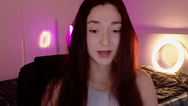 YasmineWest online show from July 22, 2026, 9:12 am