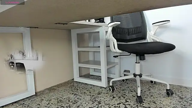 shaaroon gold online show from March 3, 2026, 9:10 pm