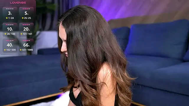 EsmeAinsley online show from December 21, 2025, 2:51 am