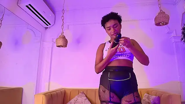 saray mardez online show from February 9, 2025, 12:30 pm