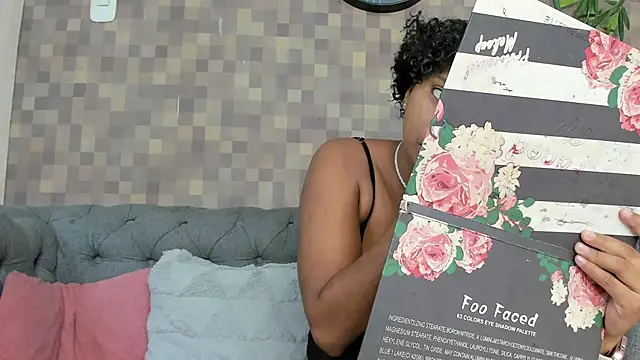 saray mardez online show from September 12, 2025, 12:16 pm