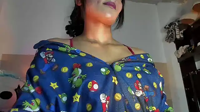 Lilithsabeth online show from November 7, 2025, 6:35 am