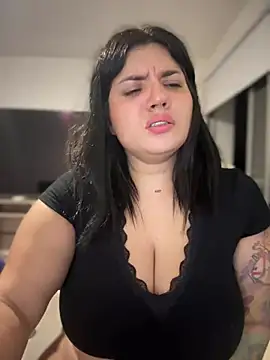 horny roomiess online show from December 16, 2024, 4:34 am