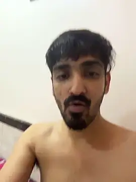 hornyguy271192 online show from February 8, 2026, 10:40 am