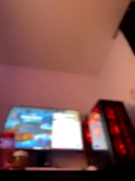 JulianaCastillo online show from January 6, 2026, 9:46 am