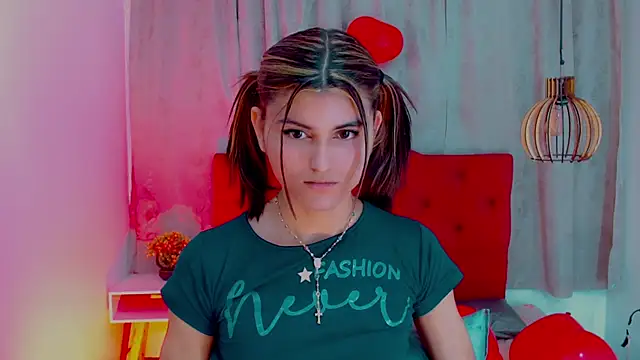 Jessica smith 1 online show from February 17, 2025, 11:44 am