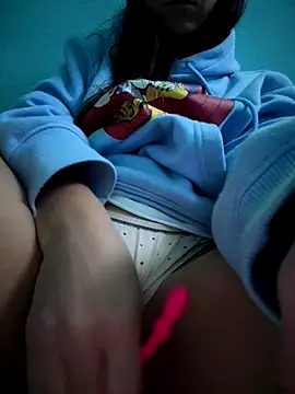 Snapshot of rossana99_ chatting on October 11, 2025, 9:52 am rossana99 online show from October 11, 2025, 9:52 am