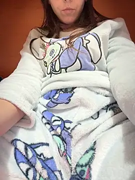 rossana99  online show from February 20, 2026, 9:15 pm