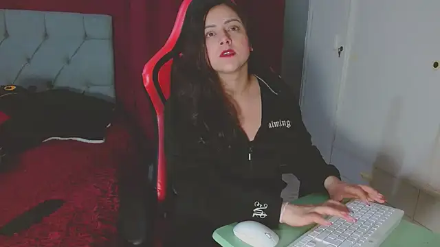 Snapshot of Noamartin_ chatting on October 22, 2025, 11:04 pm Noamartin online show from October 22, 2025, 11:04 pm