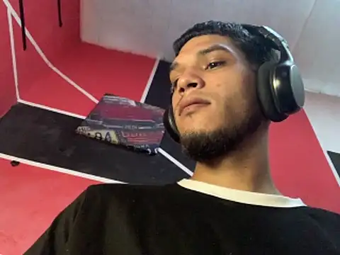 tanned boy online show from April 14, 2026, 9:59 am