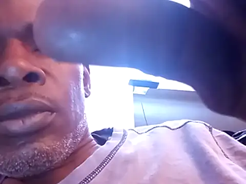 Blkstylion online show from November 30, 2025, 8:46 pm