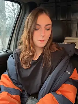 hotAssHell  online show from December 3, 2024, 8:27 am