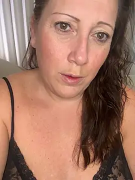 Snapshot of xsexycurvymilf chatting on January 27, 2025, 12:16 pm xsexycurvymilf online show from January 27, 2025, 12:16 pm