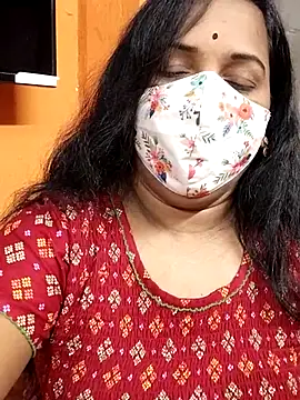 Snapshot of Susma-Telugu chatting on September 19, 2025, 5:46 pm Susma-Telugu online show from September 19, 2025, 5:46 pm