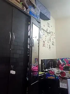 Snapshot of _Redwine_ chatting on January 30, 2025, 12:06 pm Redwine online show from January 30, 2025, 12:06 pm