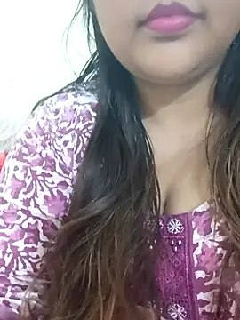 Snapshot of _Redwine_ chatting on February 20, 2025, 3:52 pm Redwine online show from February 20, 2025, 3:52 pm