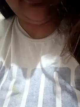 Snapshot of _Redwine_ chatting on March 12, 2025, 11:44 pm Redwine online show from March 12, 2025, 11:44 pm