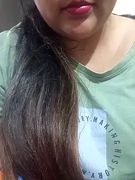 Snapshot of _Redwine_ chatting on February 16, 2026, 1:18 pm Redwine online show from February 16, 2026, 1:18 pm