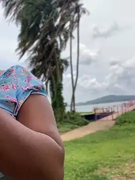 Snapshot of Dellah26 chatting on March 18, 2025, 9:20 am Dellah26 online show from March 18, 2025, 9:20 am