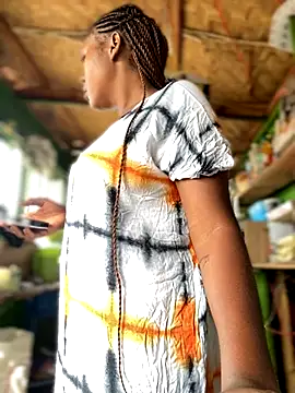 Snapshot of Dellah26 chatting on September 20, 2025, 6:14 am Dellah26 online show from September 20, 2025, 6:14 am