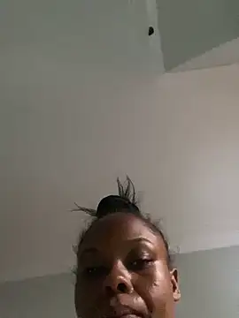 Dellah26 online show from March 22, 2026, 6:28 am