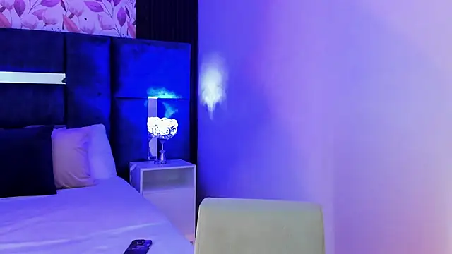 Amareto  online show from November 23, 2025, 11:43 am