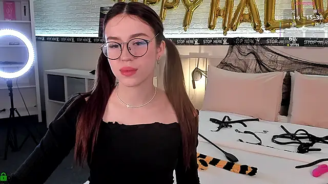 BelovedRuby online show from October 31, 2025, 2:56 am