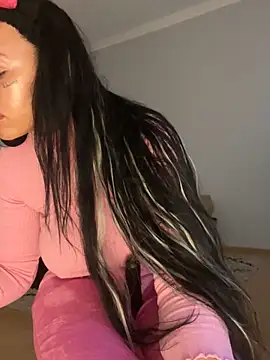 sexynalaa online show from January 4, 2025, 3:07 pm