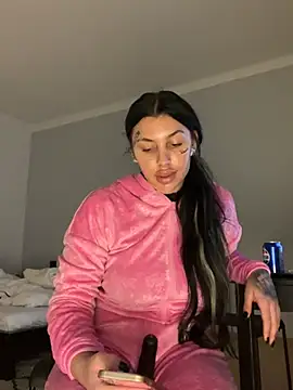 sexynalaa online show from January 5, 2025, 4:59 pm