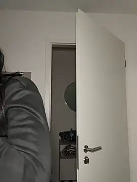 sexynalaa online show from January 15, 2025, 11:40 pm