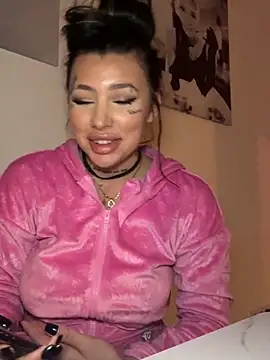 sexynalaa online show from January 17, 2025, 1:04 am