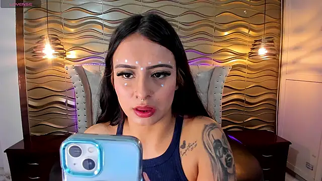 Andreita Jones online show from October 10, 2025, 11:42 am