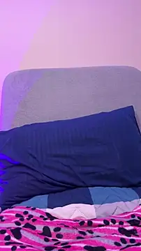 Snapshot of temptation_sweet chatting on October 26, 2025, 3:40 pm temptation sweet online show from October 26, 2025, 3:40 pm