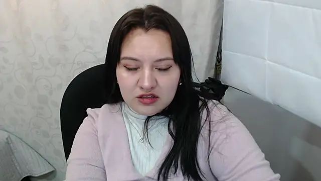 Snapshot of dannarossy_ chatting on December 14, 2024, 4:01 am dannarossy online show from December 14, 2024, 4:01 am