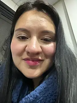 Snapshot of dannarossy_ chatting on January 16, 2025, 7:38 am dannarossy online show from January 16, 2025, 7:38 am