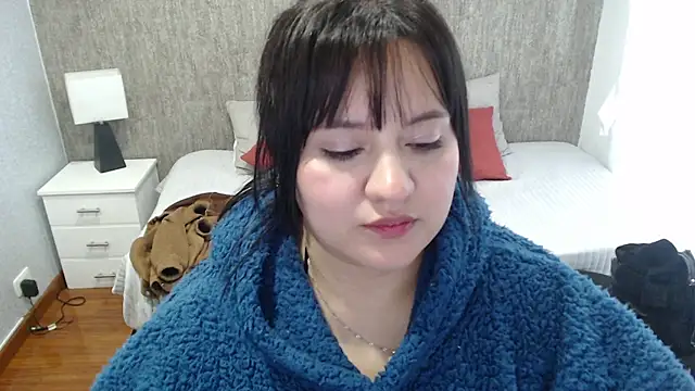 Snapshot of dannarossy_ chatting on January 17, 2025, 11:17 am dannarossy online show from January 17, 2025, 11:17 am
