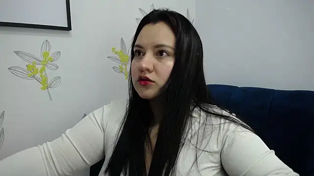 Snapshot of dannarossy_ chatting on March 12, 2025, 12:47 pm dannarossy online show from March 12, 2025, 12:47 pm