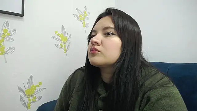 Snapshot of dannarossy_ chatting on March 14, 2025, 12:40 pm dannarossy online show from March 14, 2025, 12:40 pm
