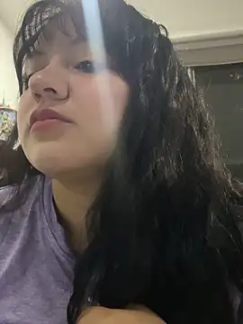 Snapshot of dannarossy_ chatting on September 17, 2025, 10:06 am dannarossy online show from September 17, 2025, 10:06 am