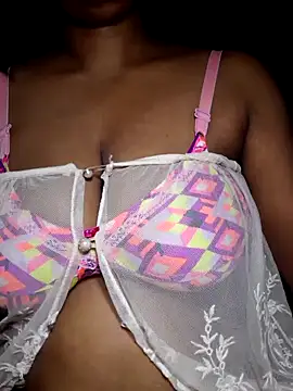 angelsilvia online show from March 15, 2025, 8:21 pm