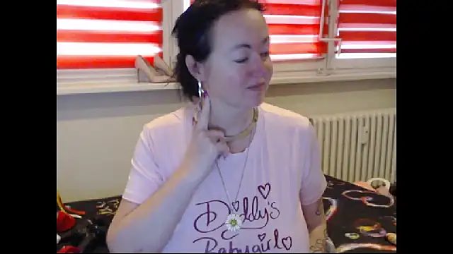 Alexie33 online show from February 12, 2026, 8:53 am