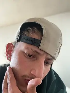 Snapshot of Scott_sex7 chatting on February 27, 2026, 8:31 pm Scott sex7 online show from February 27, 2026, 8:31 pm