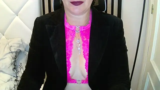 Snapshot of xxNoeliaxx chatting on December 16, 2025, 7:46 am xxNoeliaxx online show from December 16, 2025, 7:46 am